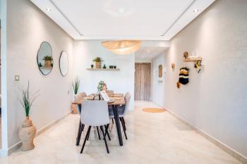 Chique & Stylish 2BR Apartment - Tanger Malabata - Fast WiFi, Tanger (Foto 4)