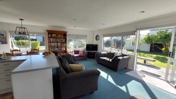 Silver Sands - Cooks Beach Holiday Home, Cooks Beach (zdjęcie 3)