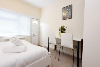 Chic 1-bed in Bath City with Free Parking!, Bath (foto 5)