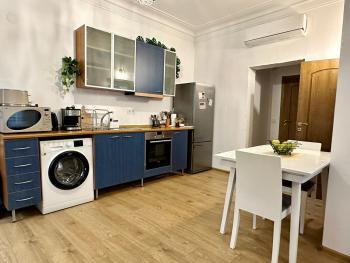 Spacious 1BR Apartment in Central Sofia, Next to University, Sofía (foto 3)