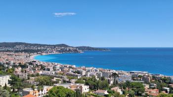 Abbaye de Roseland le Lara chambre double avec roof top vue mer, Nice (photo 2)