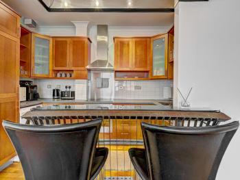 Central Spacious Penthouse Apartment Pass the Keys, Manchester (photo 2)