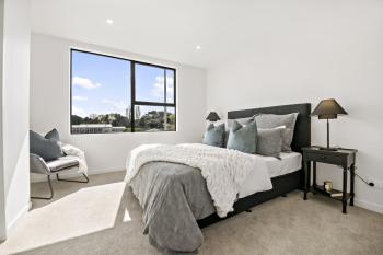 Lakewalk Retreat Luxe 3BR Home Near Lake and Beach, Auckland (photo 2)