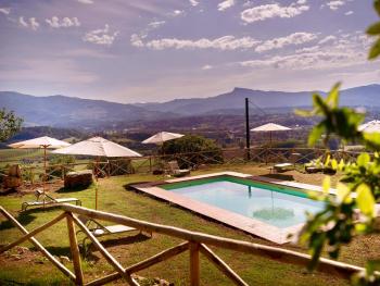 Villa in Tuscany with Heated Pool & Sports Court, Poppi (Foto 2)