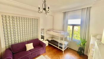 Oasis, Budapešť (fotografie 4)