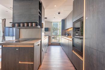 Unique spacious 1 BR Porsche Design Marina View, Dubai (Foto 3)