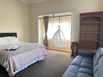 Parnell City Haven Same Price for 1 to 6 Guests Villa with Full Kitchen, Auckland (photo 4)