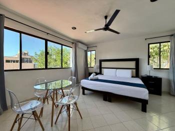 Bright Studio with Shared Pool Access, Mérida (Foto 5)