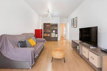 Quiet, Ultra-Central Stay KM0 for 3, Barcellona (foto 5)