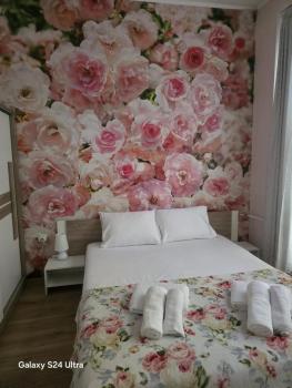 Roses, Sofia (Foto 2)