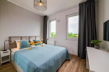 Partynice Apt - Parking & Balcony - by Rentujemy, Wrocław (photo 2)