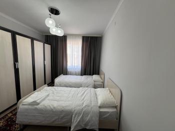 House 7, Kochkor (foto 2)