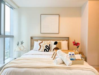 Stylish 1BR Prime BGC Uptown near Hyatt #upt119c, Manila (photo 3)