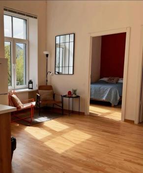 Cozy Riga Home with FREE Backyard Parking - near Old Town!, Riga (Foto 2)