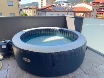 2 Min Walk Chorus Life, with 2 Bedrooms and 2 Bath, Bergamo (photo 5)