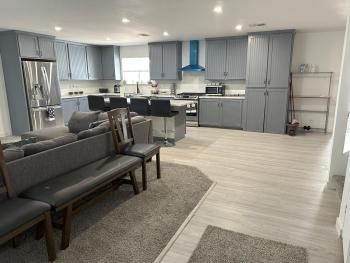 Renovated Vegas Home with Private Rooms, Las Vegas (fotografie 5)