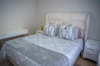 Modern Tranquility, Benoni (fotografie 4)