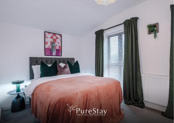 BIG MCR 5-bedroom Contractor House Sleeps 8 with Parking by PureStay, Manchester (fotografie 5)