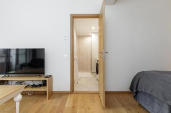 Dreamstay - Trendy Rotermann Quarter Studio with Balcony, Tallin (foto 5)