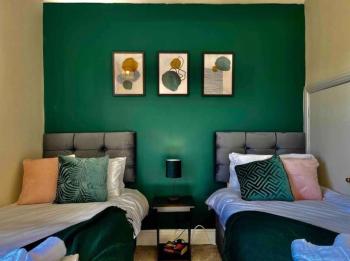 Contractors, Long stay,WI-Fl, Garden, parking, Chelmsford (photo 5)