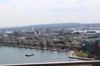 Spacious Excel London Apartment with Balcony, River View and Parking Sleeps 8, Londýn (fotografie 5)
