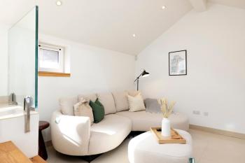 Bright 1-bedroom house by Holyrood Park, Édimbourg (photo 3)