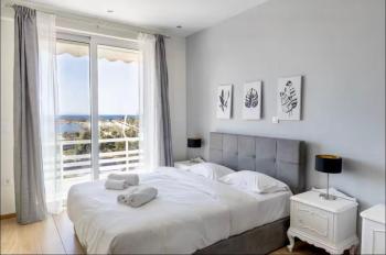 Glyfada Panoramic Seaview Penthouse, Atenas (foto 2)