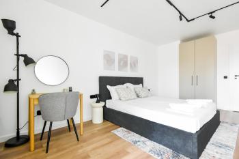 Modern & Quiet 1BR Near Center by Flat Mаnager, Sofia (Foto 3)