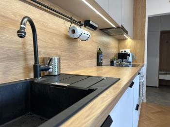 Moderný apartmán v Ružinove, Bratislava (Foto 4)