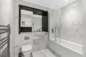 City Center Stay, Balcony, 2 bed 2 bath, WiFi, Birmingham (photo 5)