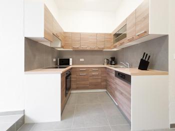 Tolstov Apartments - 3 Room Apartment - Kitchen - Dining Room - Terrace - 25 min to Messe DUS, Düsseldorf (foto 4)
