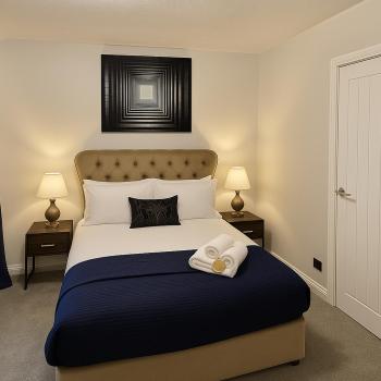 2 double bedrooms house, 42 Shrewsbury Road,Manchester, Manchester (photo 2)