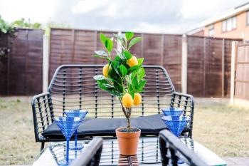 NEW! 2BR with Parking, Near Manchester City, Manchester (photo 4)