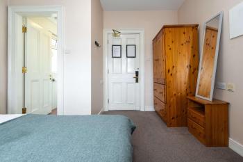 Compact Ensuite Room In Heart Of Georgian Dublin, Dublin (zdjęcie 4)