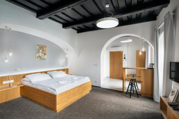 Fancy apartments by Prague Castle, Praha (fotografie 3)