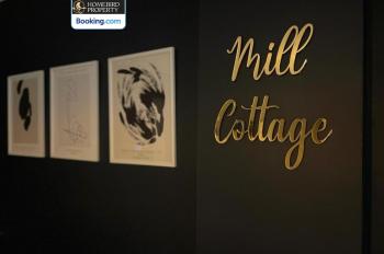 Newly Renovated 4BDR Cottage House By Homebird Property Management Short Lets & Serviced Accommodation Leeds With Private Parking & Netflix, Лидс (фото 2)