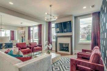 Fiddler's Flats - Sleeps 16 - Two Rooftops with view, Nashville (photo 3)