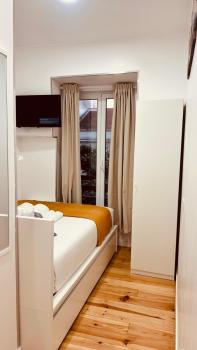 Suites -Luciano cordeiro 3 Andar, Lisboa (foto 2)