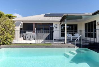 5BR with pool, games room, sleeps up to 10 guests, Burrum Heads (foto 4)