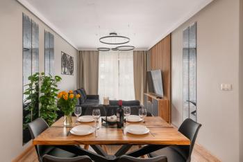 Jesionowe Apartamenty Ashwood Apartments Widok na Odrę 1,4 km od Rynku Parking Podziemny w Cenie Klimatyzacja Sauna w 1 Apt River Oder view 1,4 km Market Square Underground parking Balcony Air conditioning, Breslau (Foto 4)