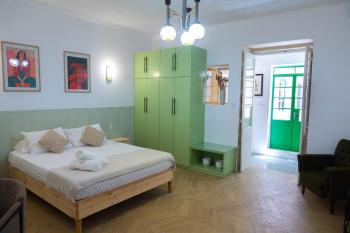 Apartment with Lush Yard - Valletta, La Valletta (foto 5)