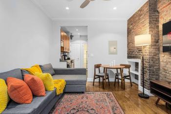 Lower East Side 2BR with Private Patio, New York (Foto 2)