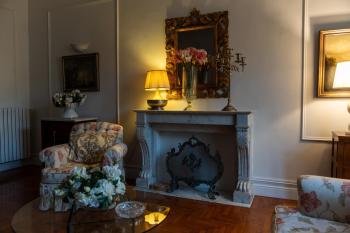 Derah Ari- Via Carlo Poerio,98, Naples (photo 2)