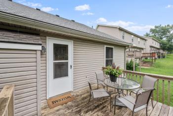 Spacious Kansas City Townhome with 2 Living Rooms Near Downtown and MCI Airport, Kansas City (zdjęcie 3)