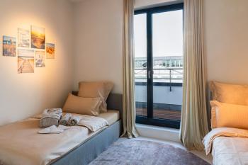 Modernes & exklusives Penthouse in Top-Lage mit Dachterrasse & Tiefgarage, Leipzig (photo 3)