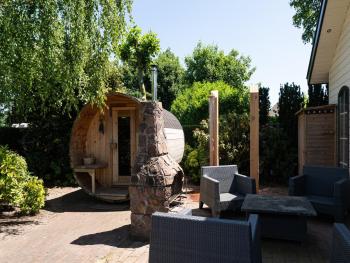 Forest Cabin with Pets, Voorthuizen (fotografie 4)