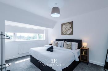 Stylish 4BR Home - Birmingham Stay - Cadbury World & QE Hospital - Parking, Бирмингем (фото 5)