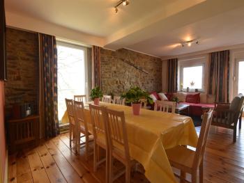 Apartment in Halenfeld-Amel with Terrace, Amblève (foto 3)