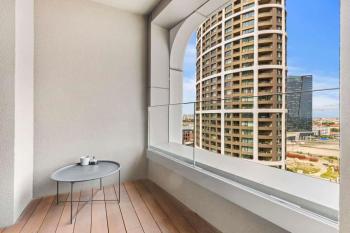 Skypark's Elite Apartment, Братислава (фото 5)