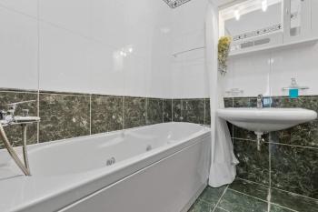 Luxe Living at Old Town Center, Bratislava (photo 5)
